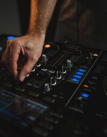 DJ Services by DARS Entertainments